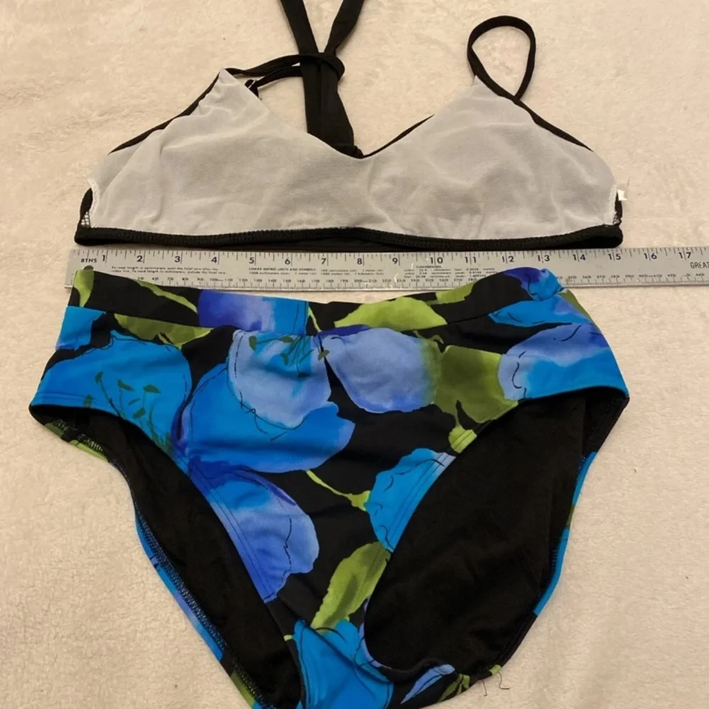 Chic Black and Blue Floral Bikini Set